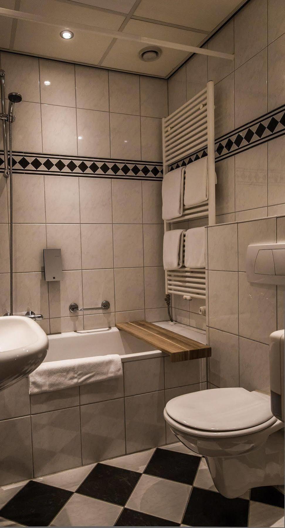 סיטארד Hotel De Limbourg מראה חיצוני תמונה